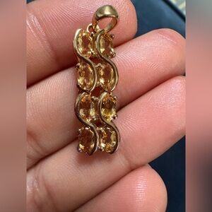 ❌❌SOLD❌❌925 gold plated yellow faceted glass pendant